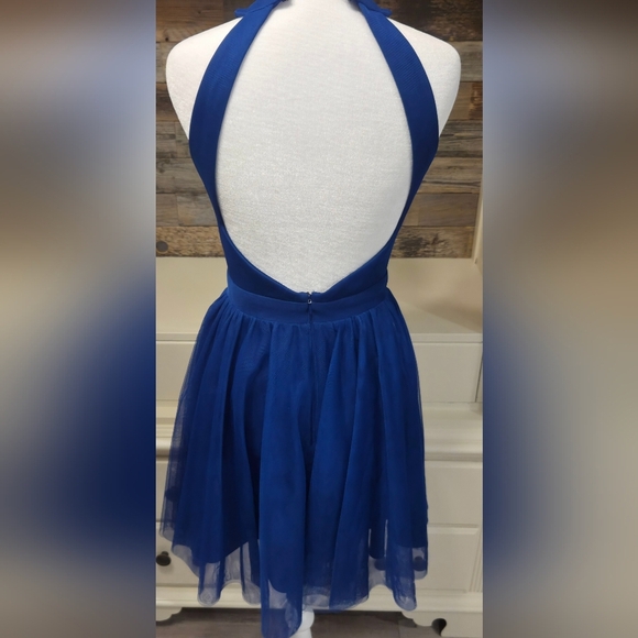 Blondie Nites Royal Blue & Cream Halter Style Neckline Fit & Flare Chiffon Mini - Picture 8 of 10